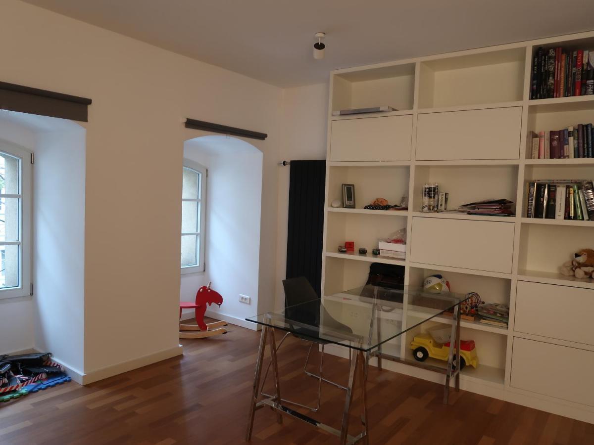 Michal Apartment 125M2 City Centre プラハ エクステリア 写真