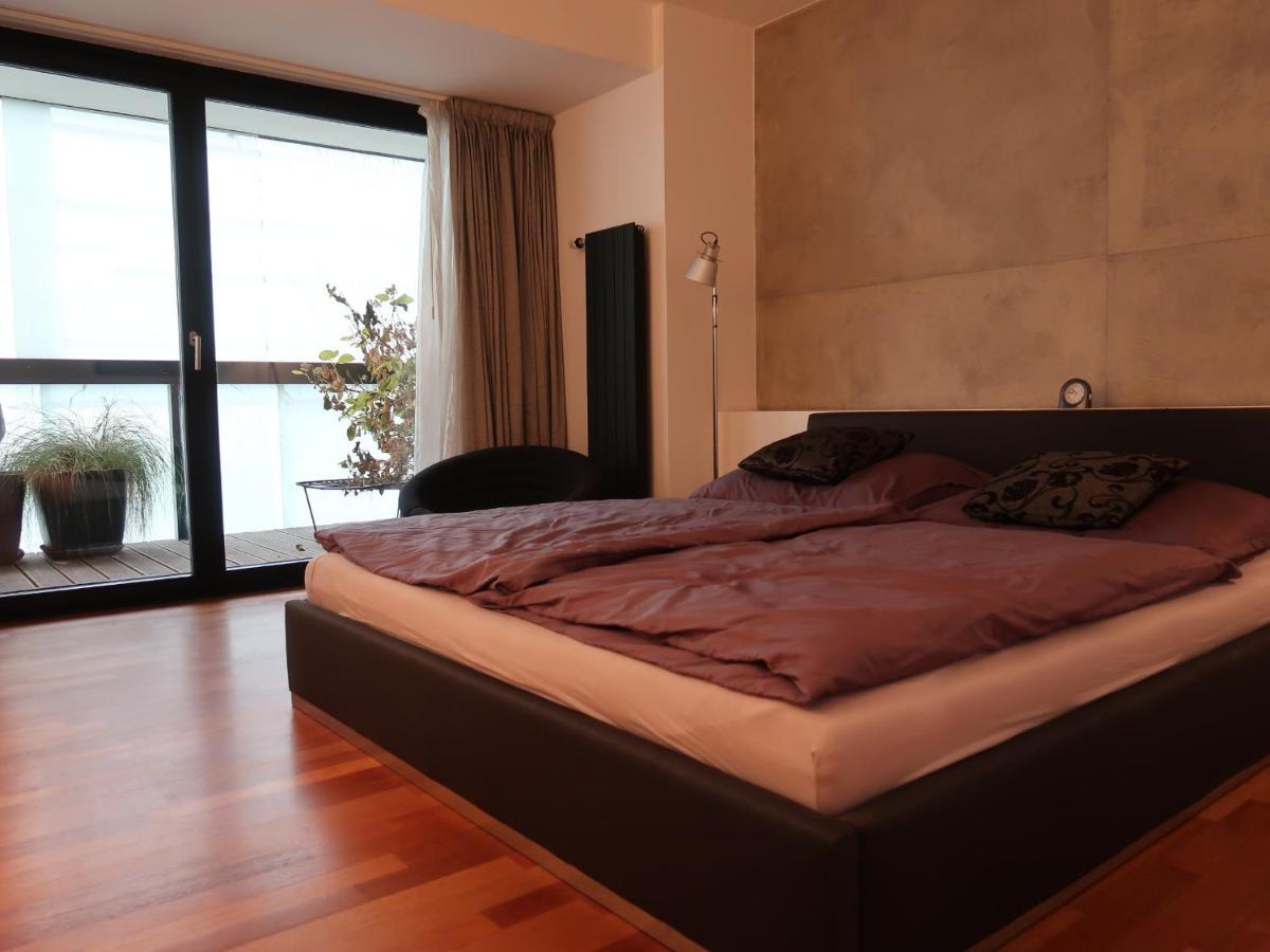Michal Apartment 125M2 City Centre プラハ エクステリア 写真